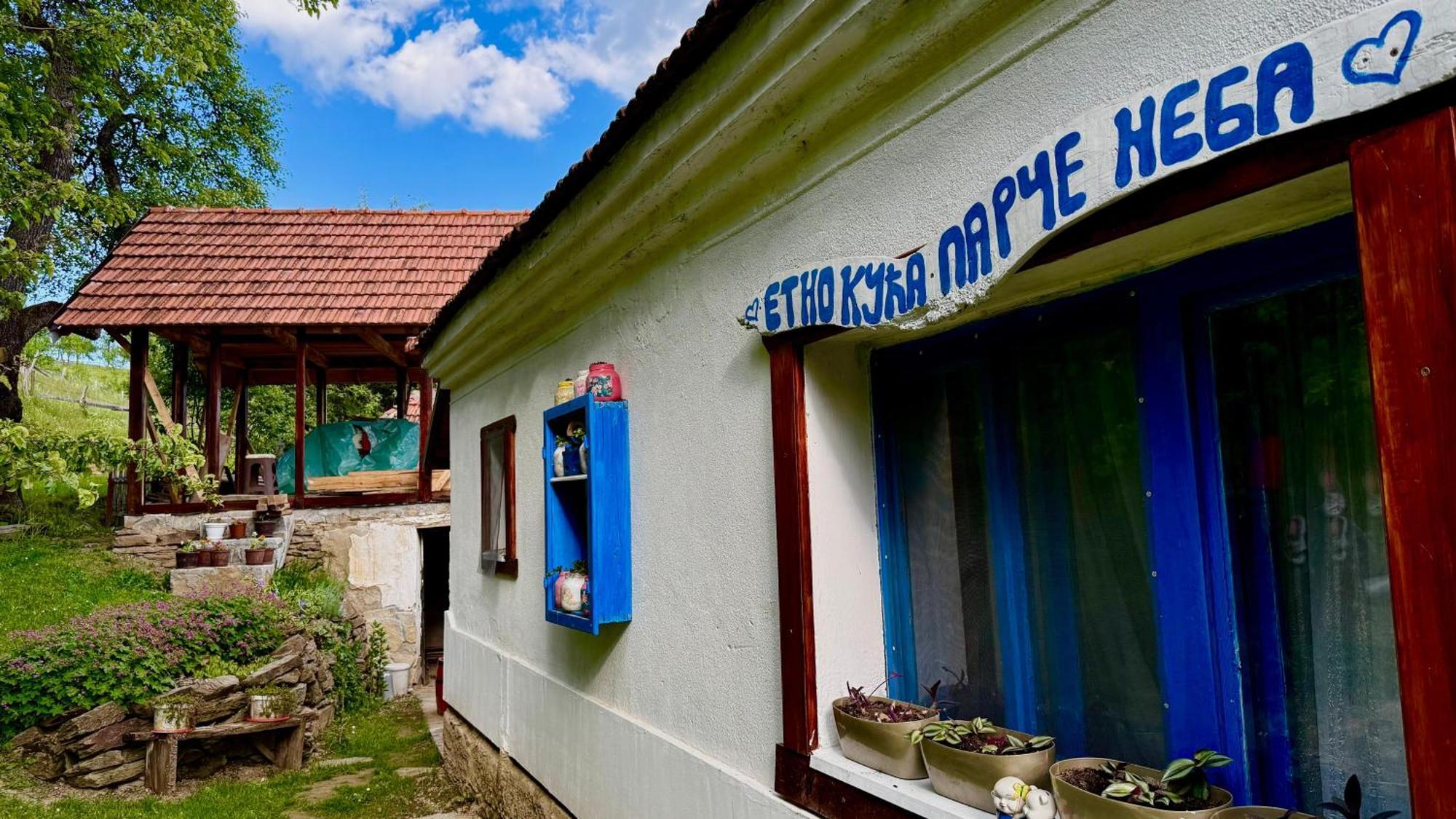Etno Kuca Parce Neba Case de vacanță Užice